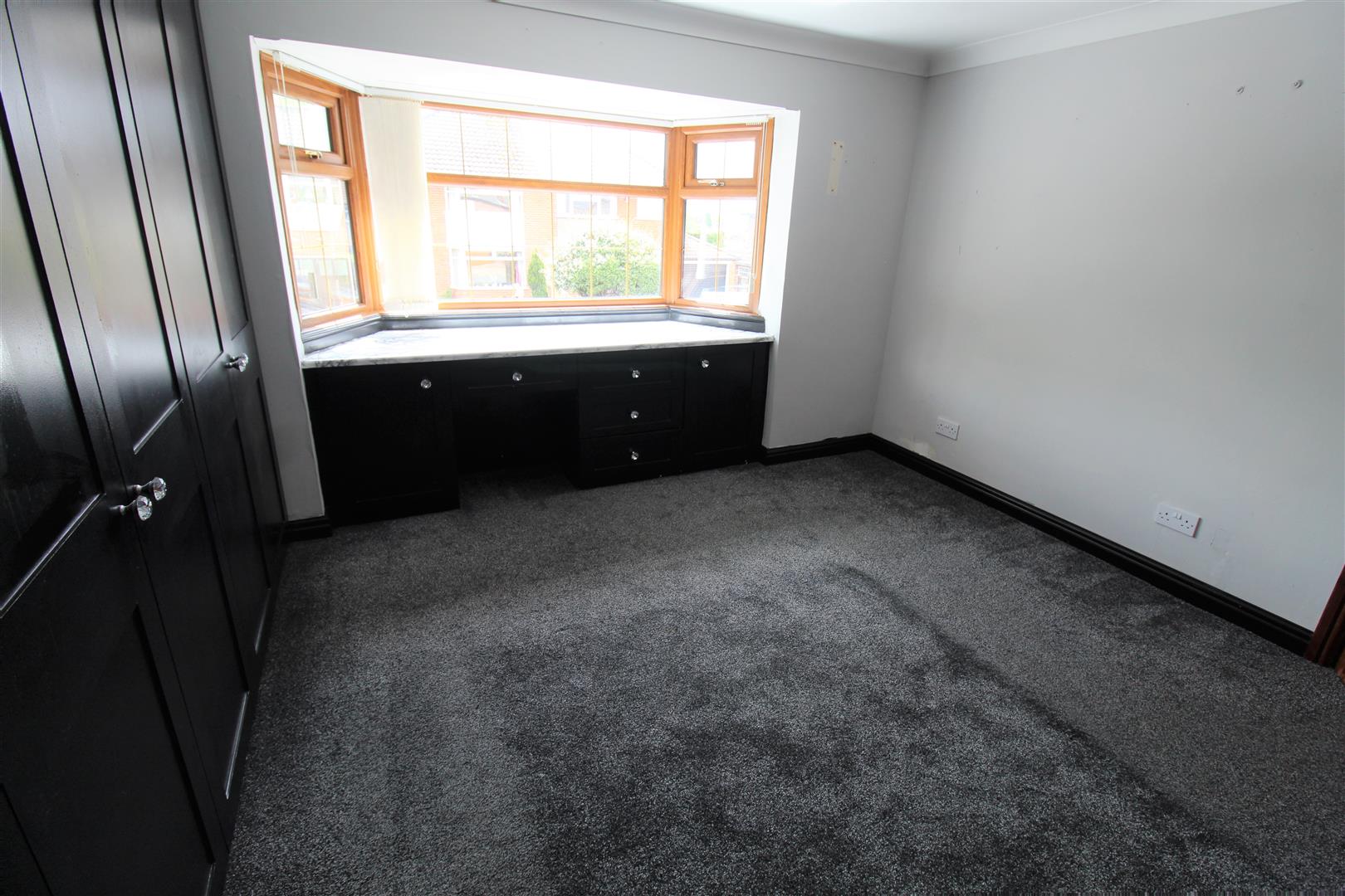 Field Avenue, Baddeley Green, Stoke-On-Trent